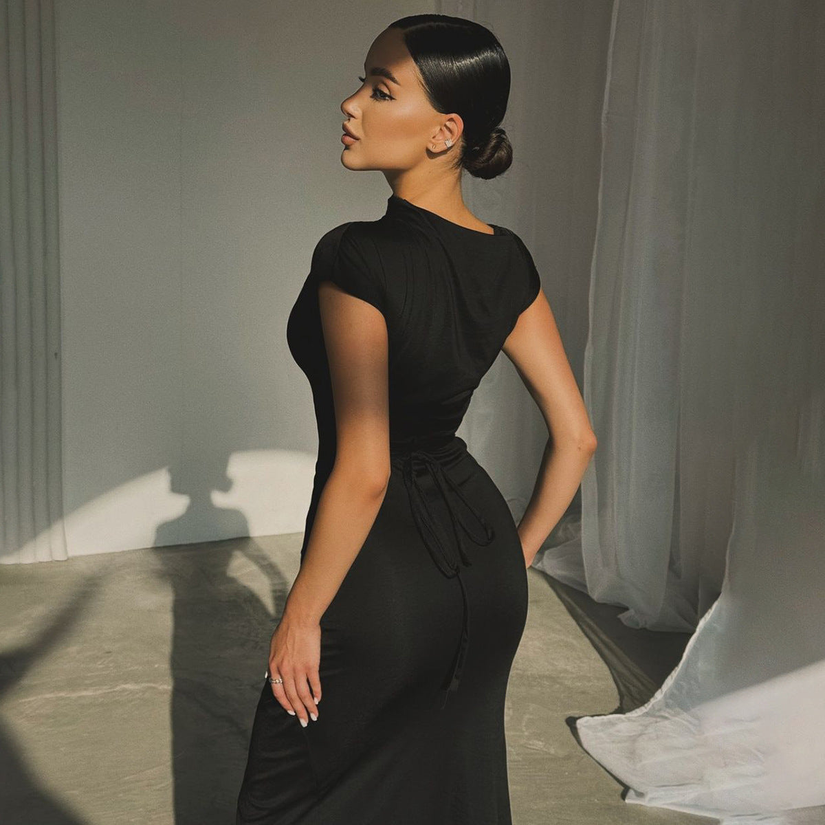 Dreamy Drape Maxi dress - Black