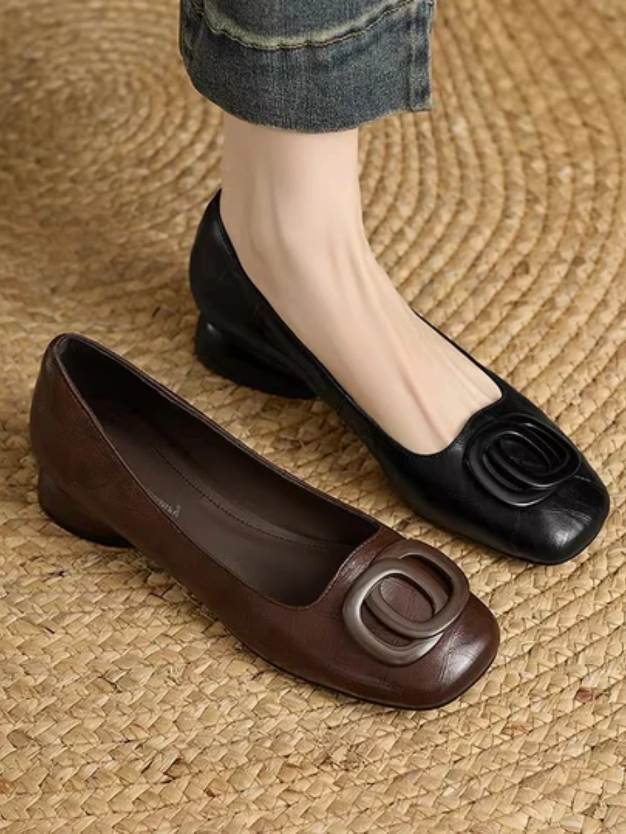 Layla | Leather Flats