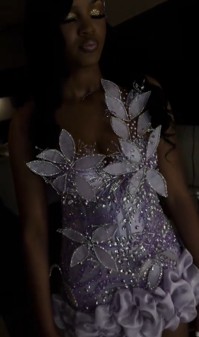 Lavender Sweetheart Neck Beaded Floral Embellished Short Homecoming Dress Formal 18th Birthday Outfits D288
