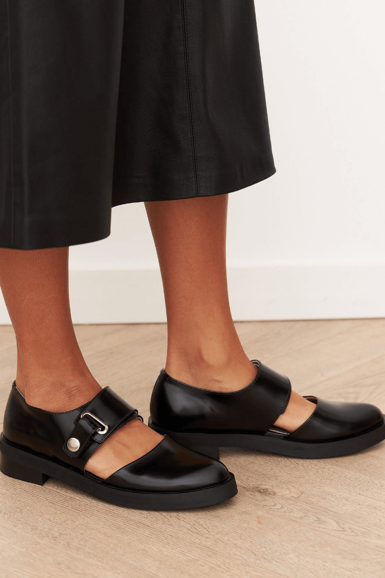 Round Toe Buckle Strap Chunky Loafers