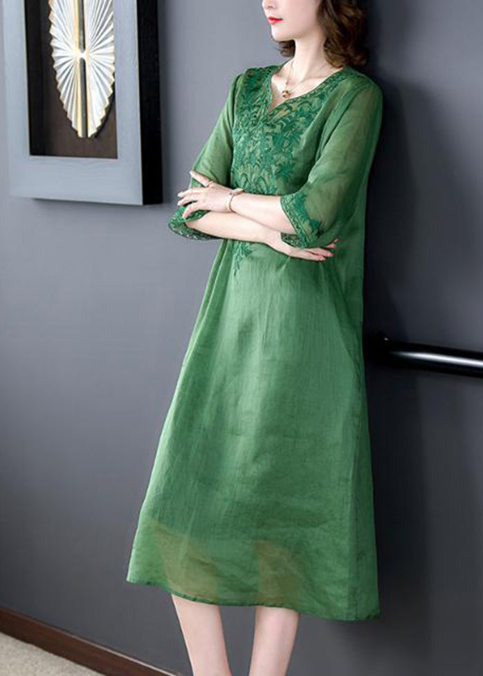 V-Neck Floral Embroidery Three Quarter Sleeve Shift Midi Dress