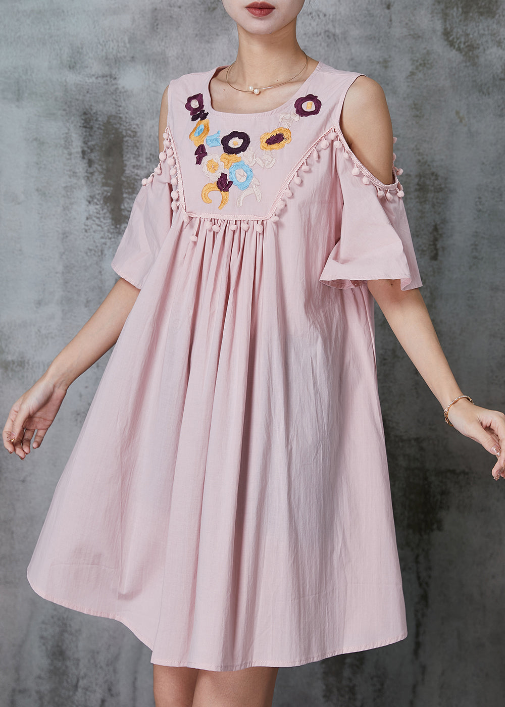Classic Vintage & Enduringly Stylish Dress