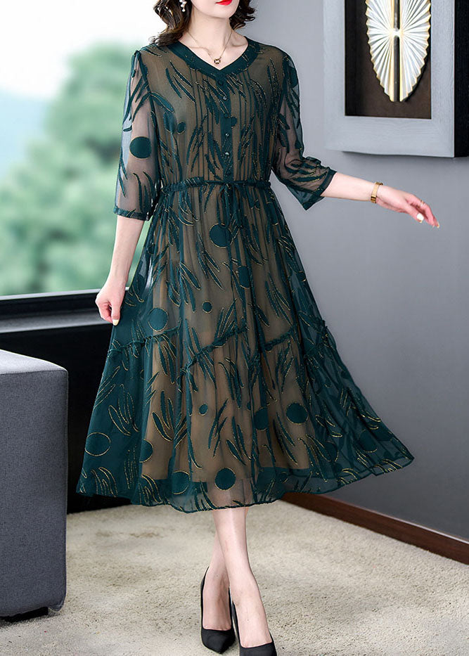 Polished Dress with an Effortless Classic Look