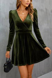 Solid Velvet V-neck Long-sleeved Waist Mini Dress - View 9