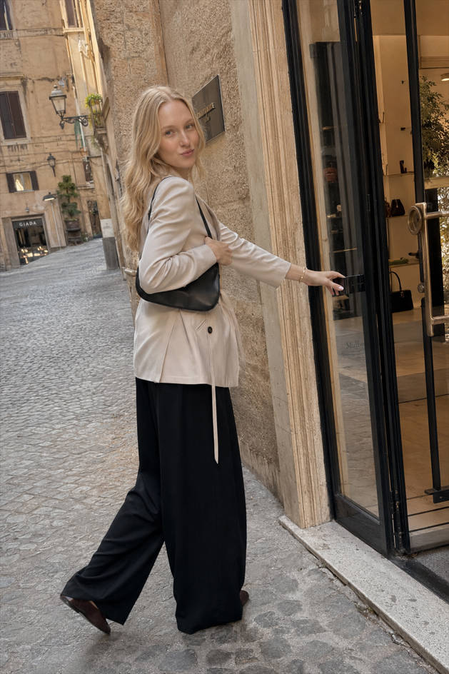 Fashionable Draped Apple Collar Blazer