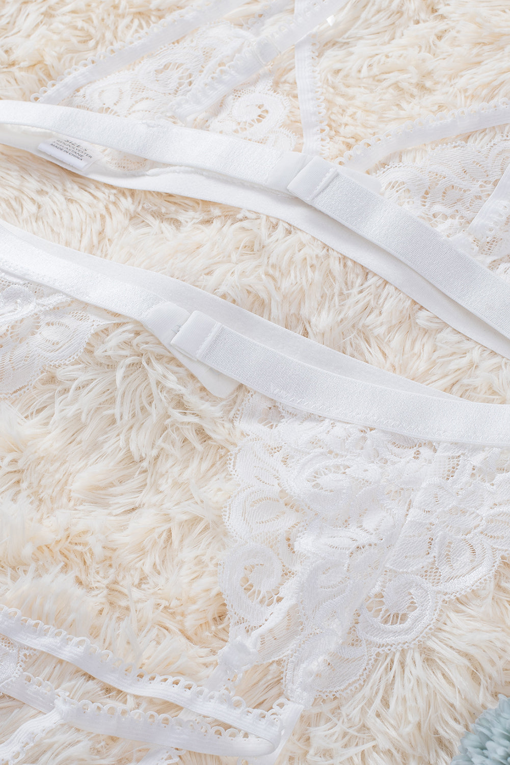 3Pcs Lace Patch Strappy Bra Thong Lingerie Set With Garter Belt