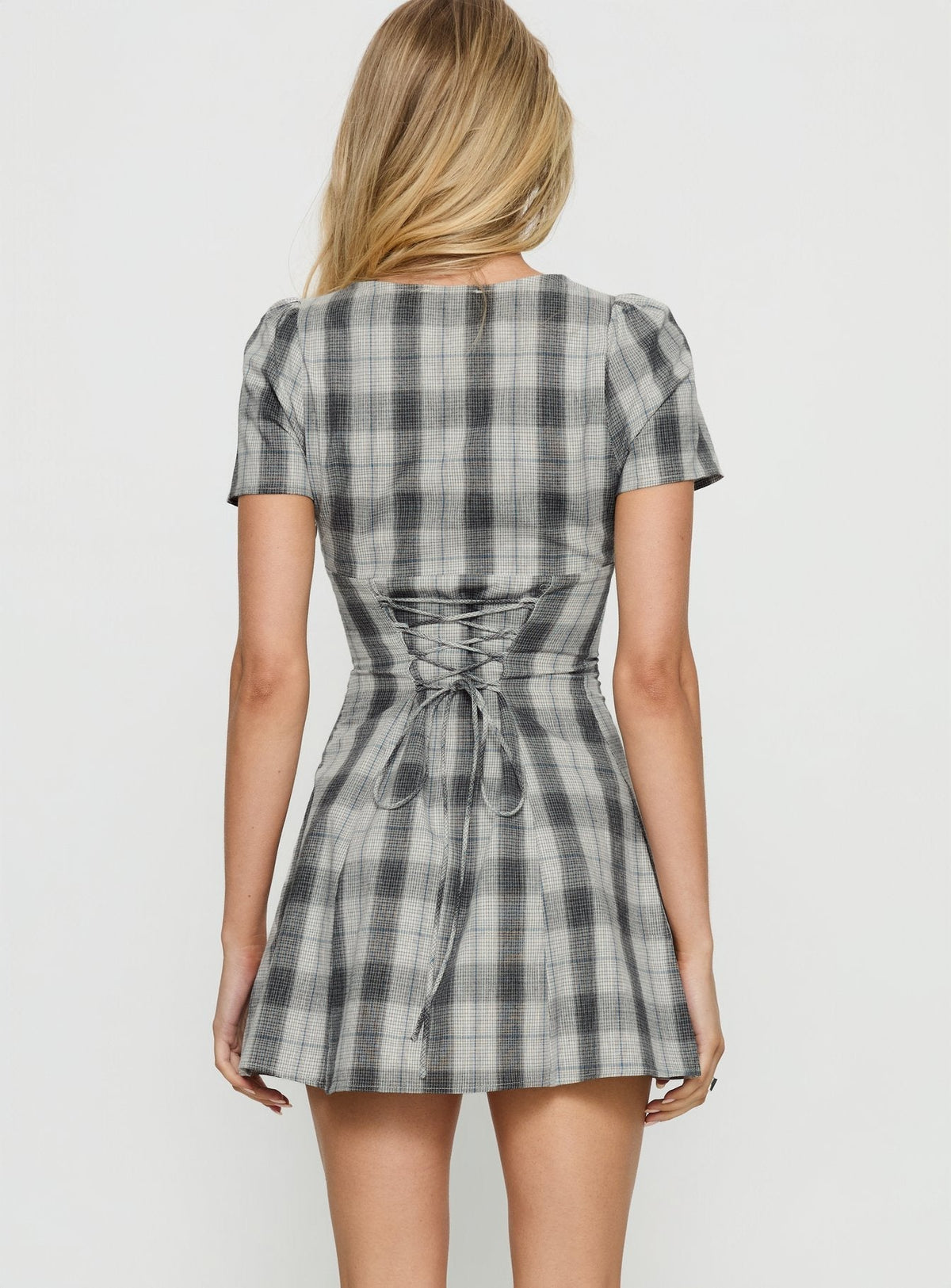 Plaid Deep V-Neck Short Sleeve Button Front Mini Dress 4