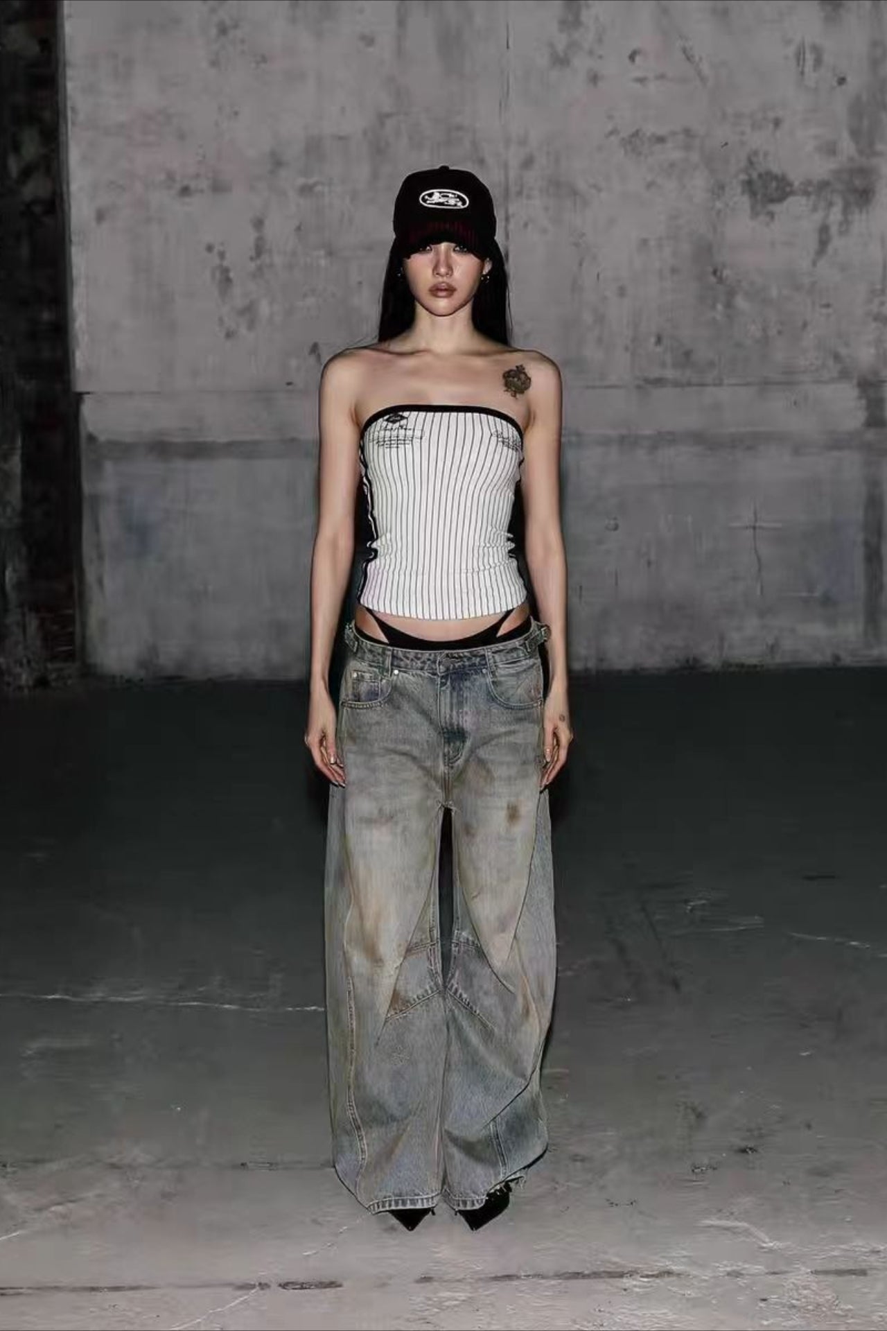 Vintage Washed Distressed Wide-Leg Denim Jeans