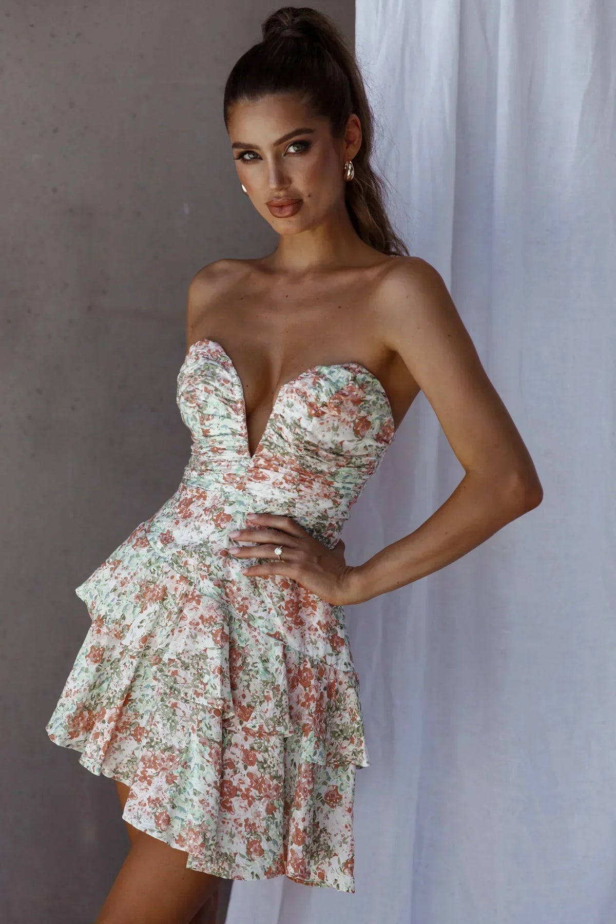 Floral Print Strapless Plunge Sweetheart Tiered Ruffle Mini Dress 5