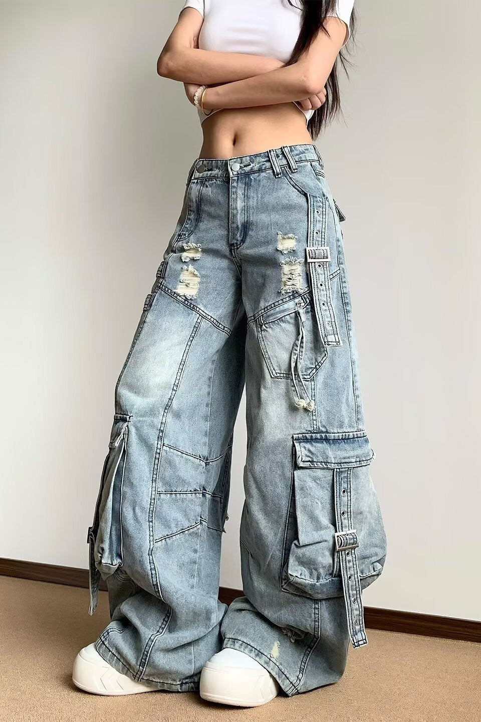 Design Detail Wide Leg Jean