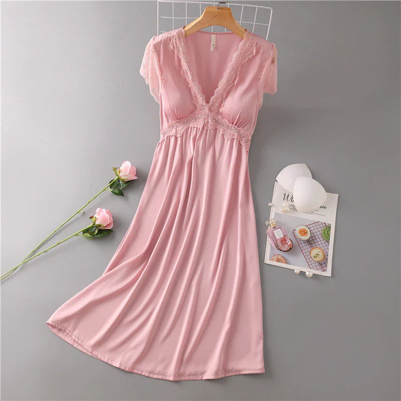 Casually Elegant Dress with a Refined Edge
