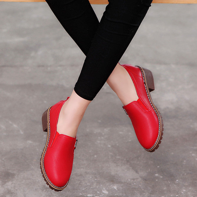 Round Toe Lace-Up Oxford Flats