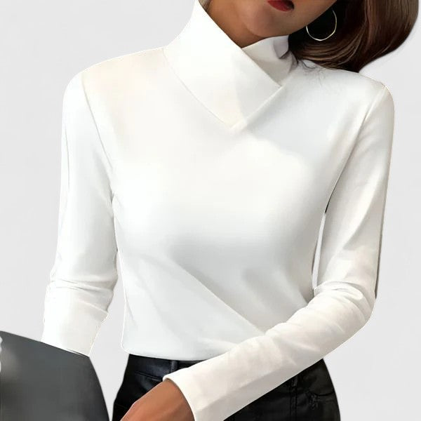 Susan | Elegant Turtleneck