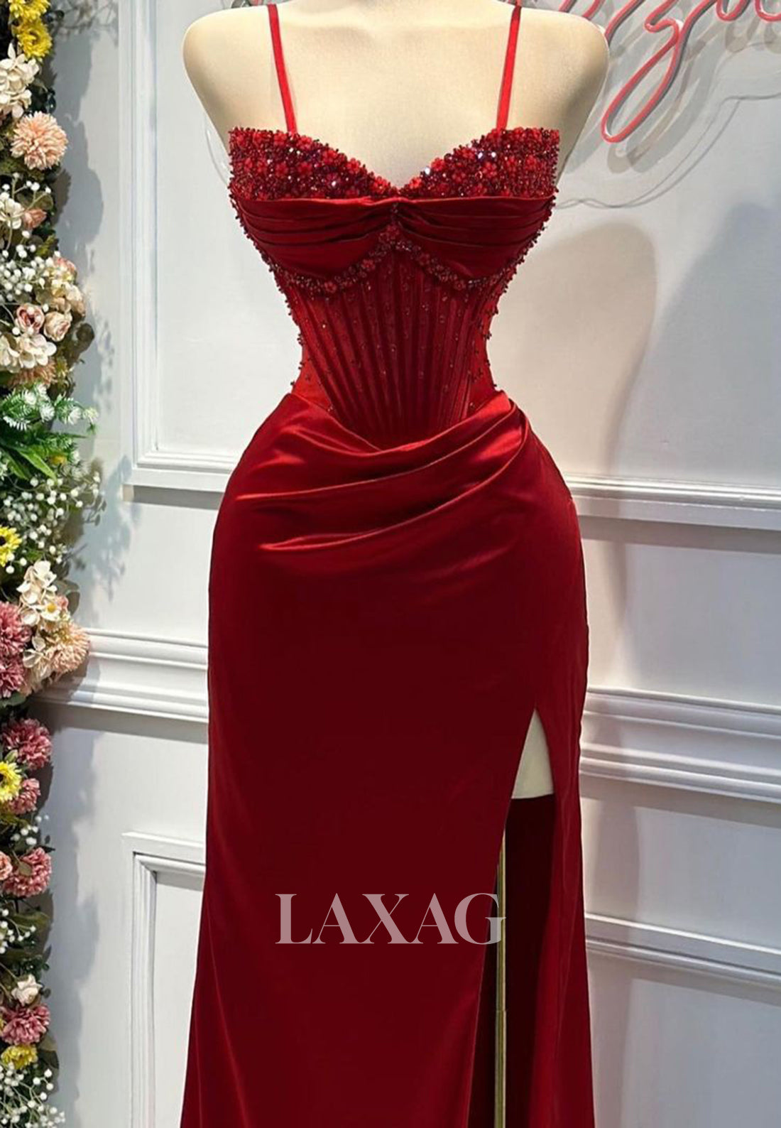 Spaghetti Straps Sweetheart Sleeveless Mermaid Prom Dress Beaded Sequined Pleated Formal Gowns