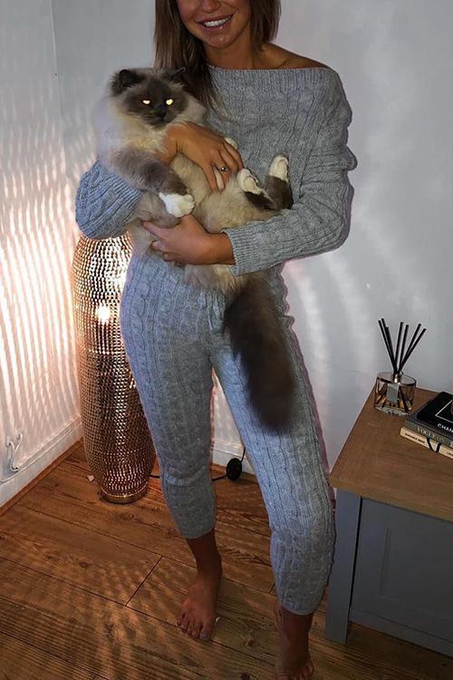 Knit Dew Shoulder Pants Set