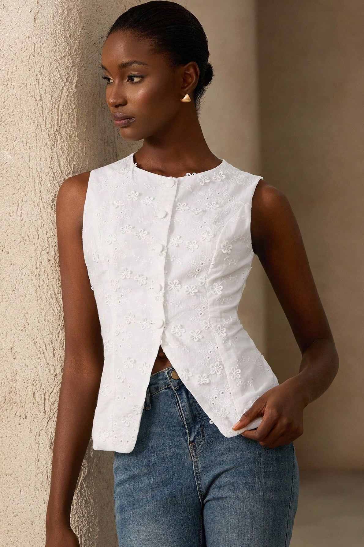 Floral Eyelet Embroidered Crew Neck Button Front Split Hem Vest Top 5
