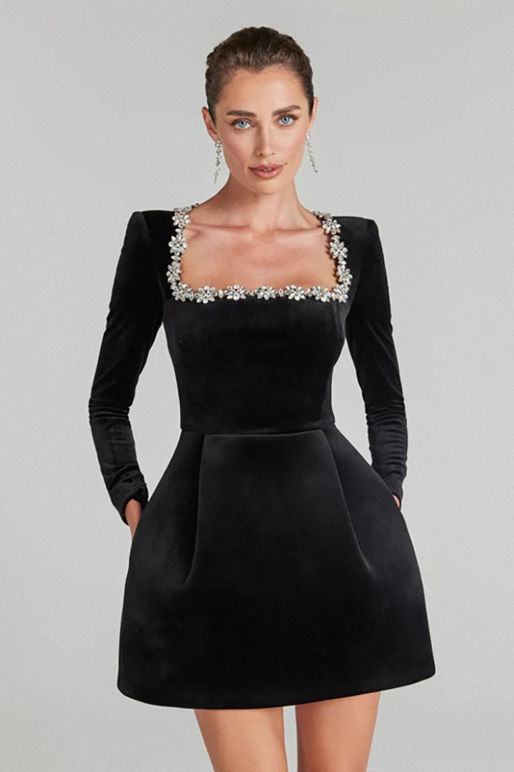 Elegant White Square Neck Long Sleeve Pearl Trim Slim Cocktail Dress 3