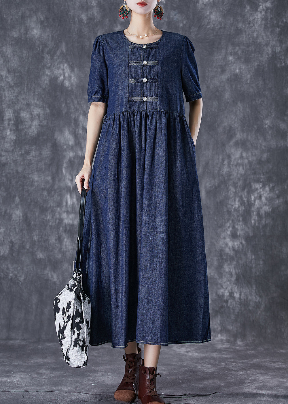 Polished Dress with an Effortless Classic Look