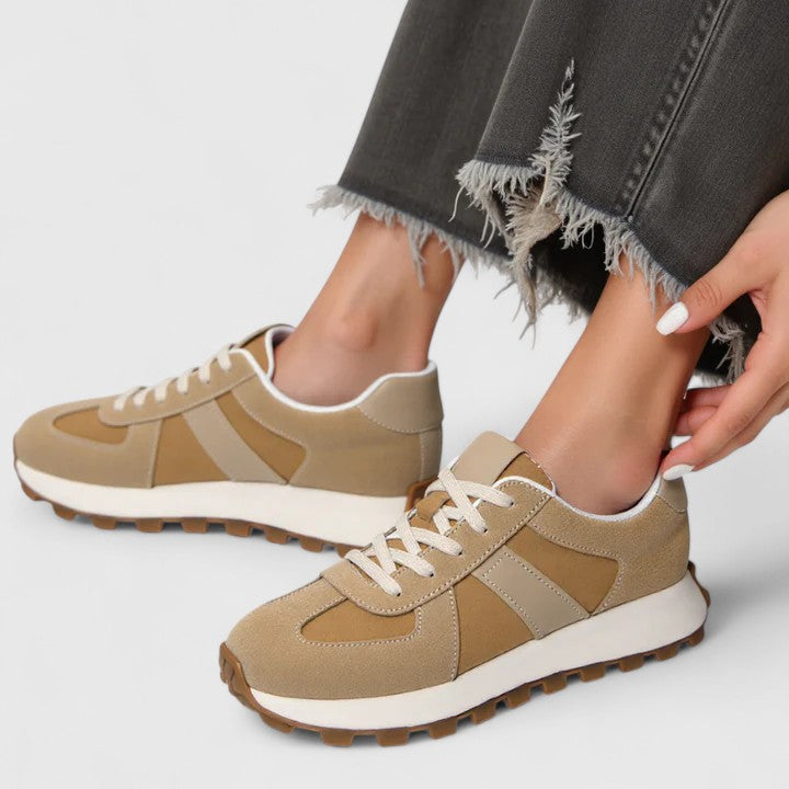 Lace Up Round Toe Lug Sole Sneakers