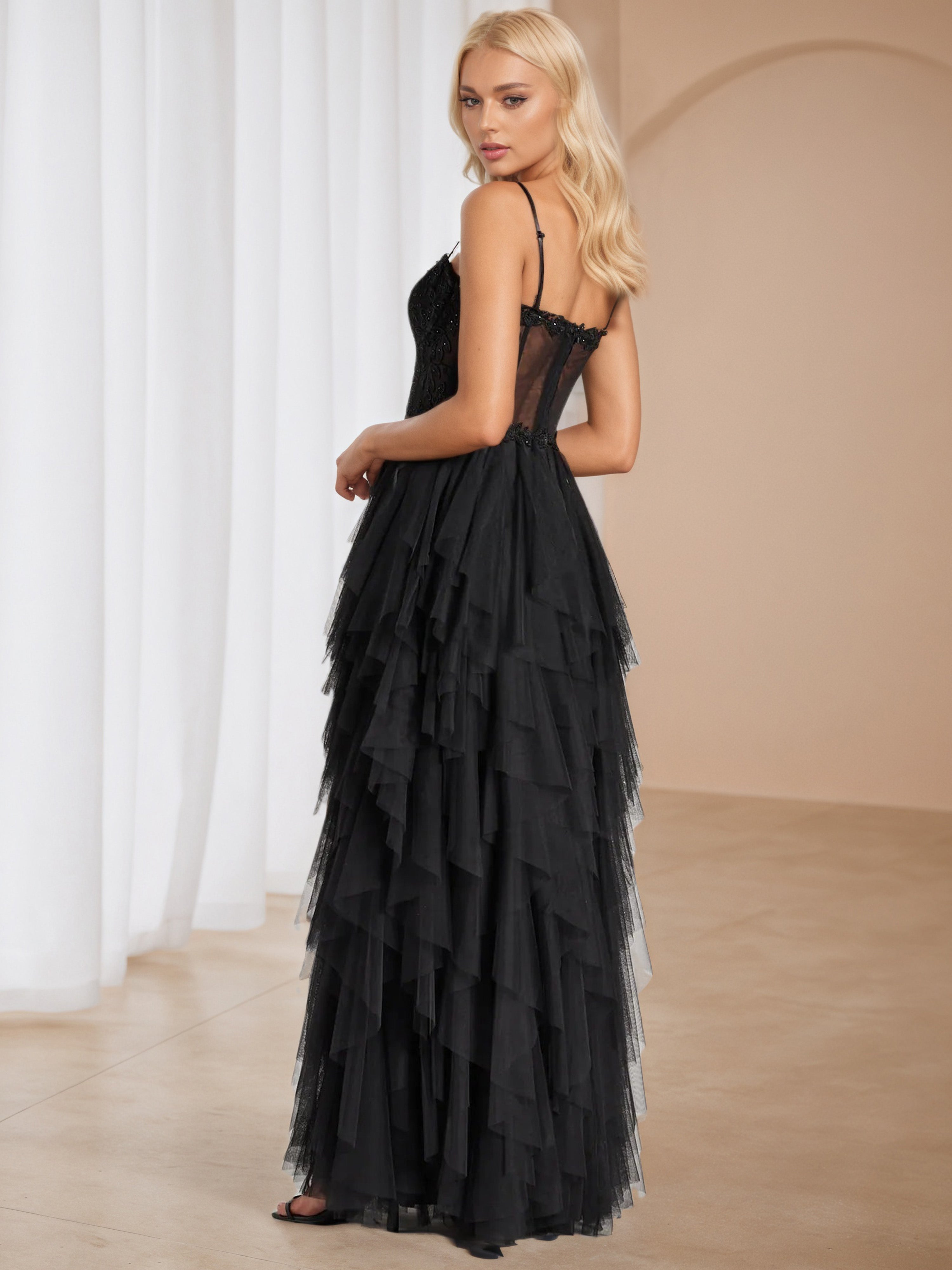 Black Tulle A-Line Appliques Formal Dresses