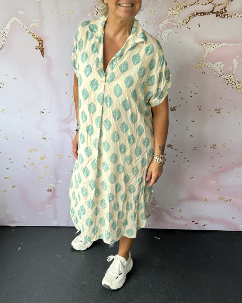 Fabiola Minimalist Loose Spring Dress with Lapel Collar and Short Sleeves Elevated Occasion Wear