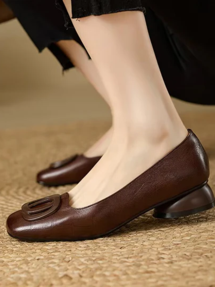 Layla | Leather Flats