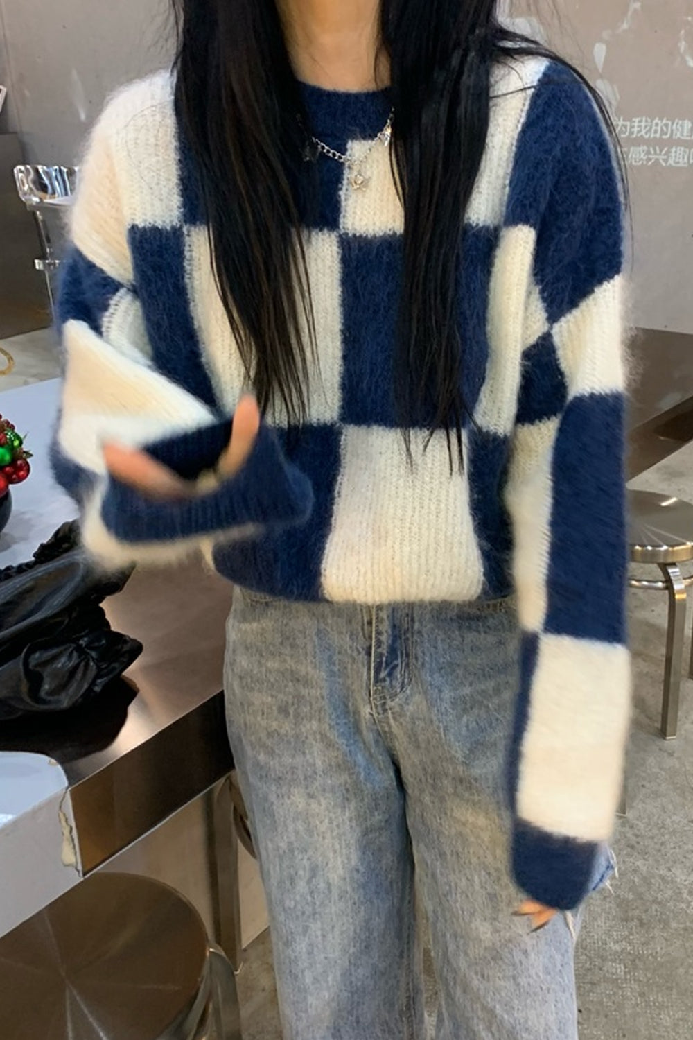 Blue Plaid O-Neck Knitted Sweater