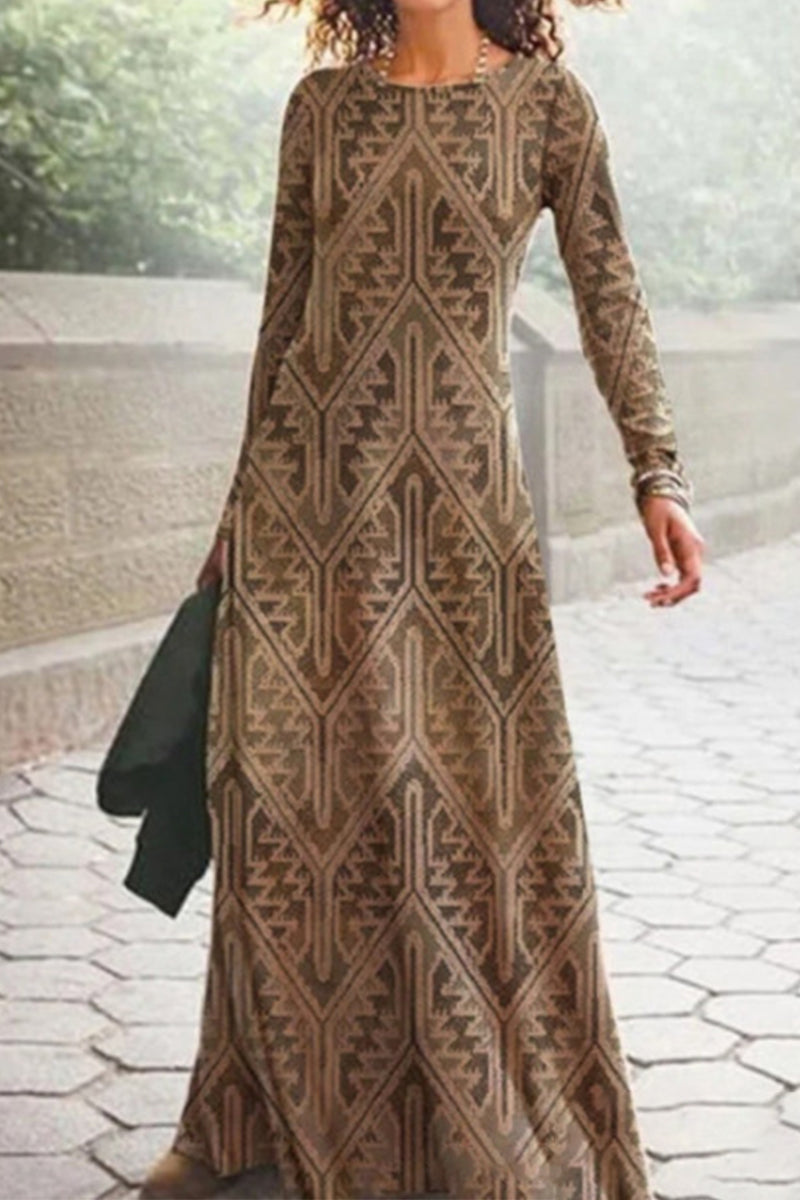 Classic Vintage & Enduringly Stylish Dress