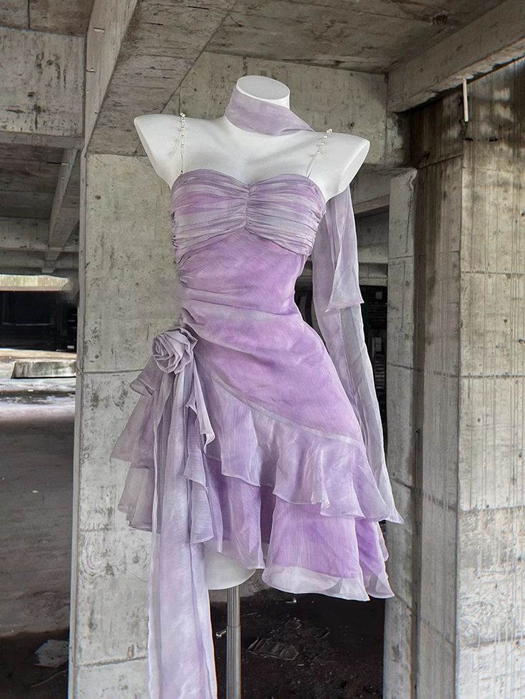 Elegant Spaghetti Straps Ruffles Lilac Cocktail Dress Homecoming Dress cc1751