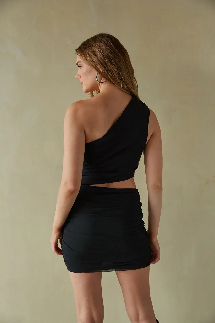 One Shoulder Cut Out Waist Ruched Bodycon Mini Dress 3