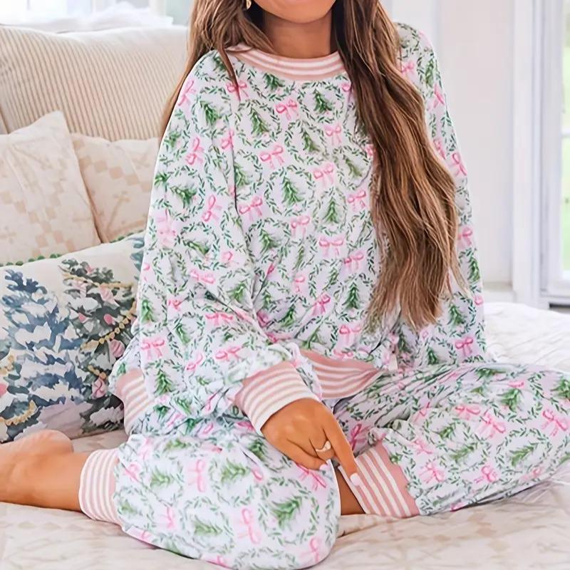 Christmas Tree Print Sweatshirt and Joggers Two Piece Set