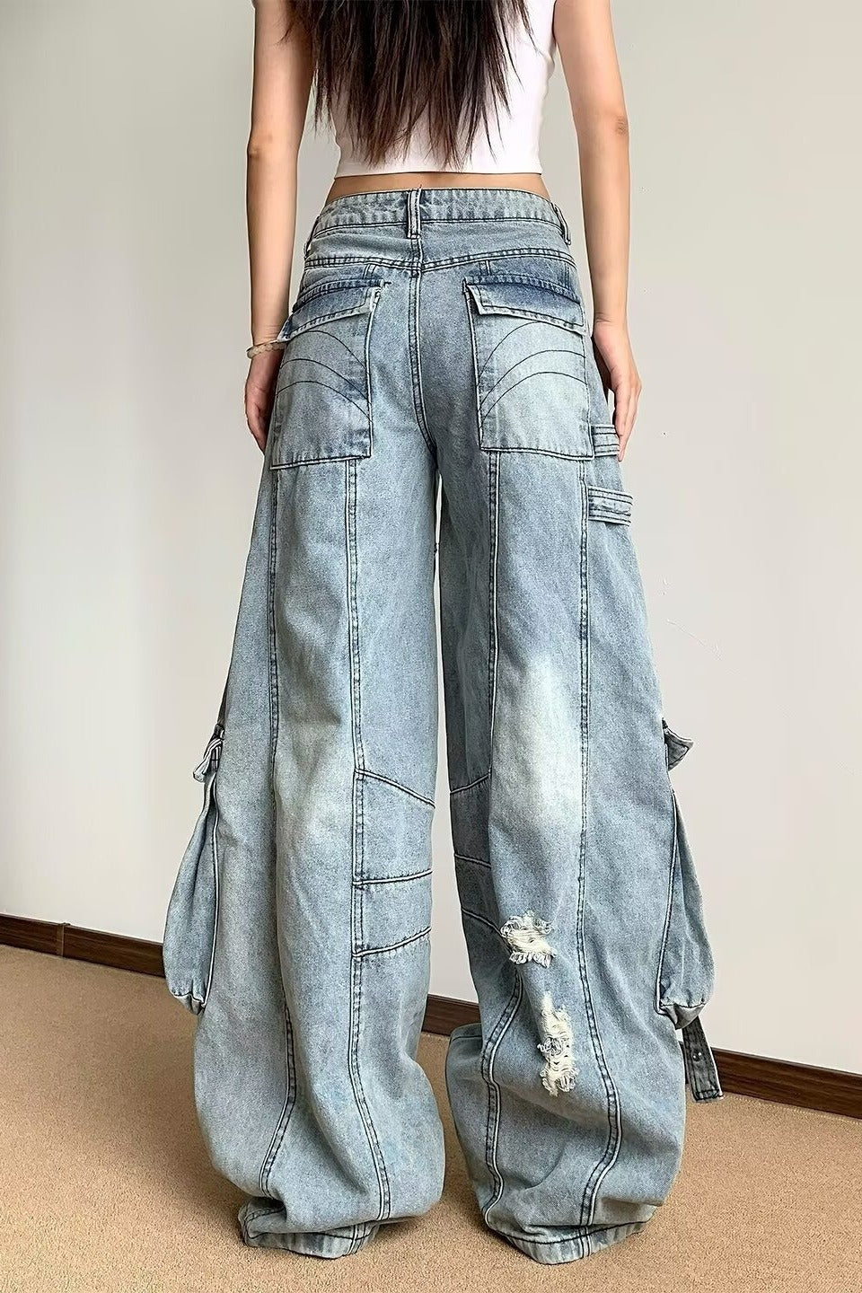 Design Detail Wide Leg Jean