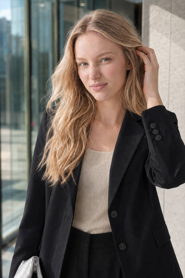 Elegant Long Sleeve Blazer