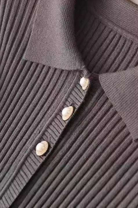 Elegant Collared Maxi Sweater Dress