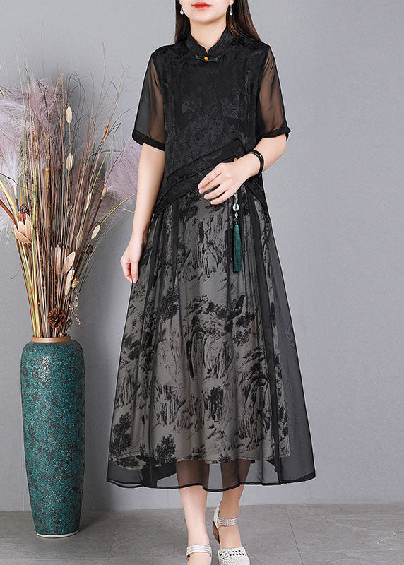 Classic Vintage & Enduringly Stylish Dress