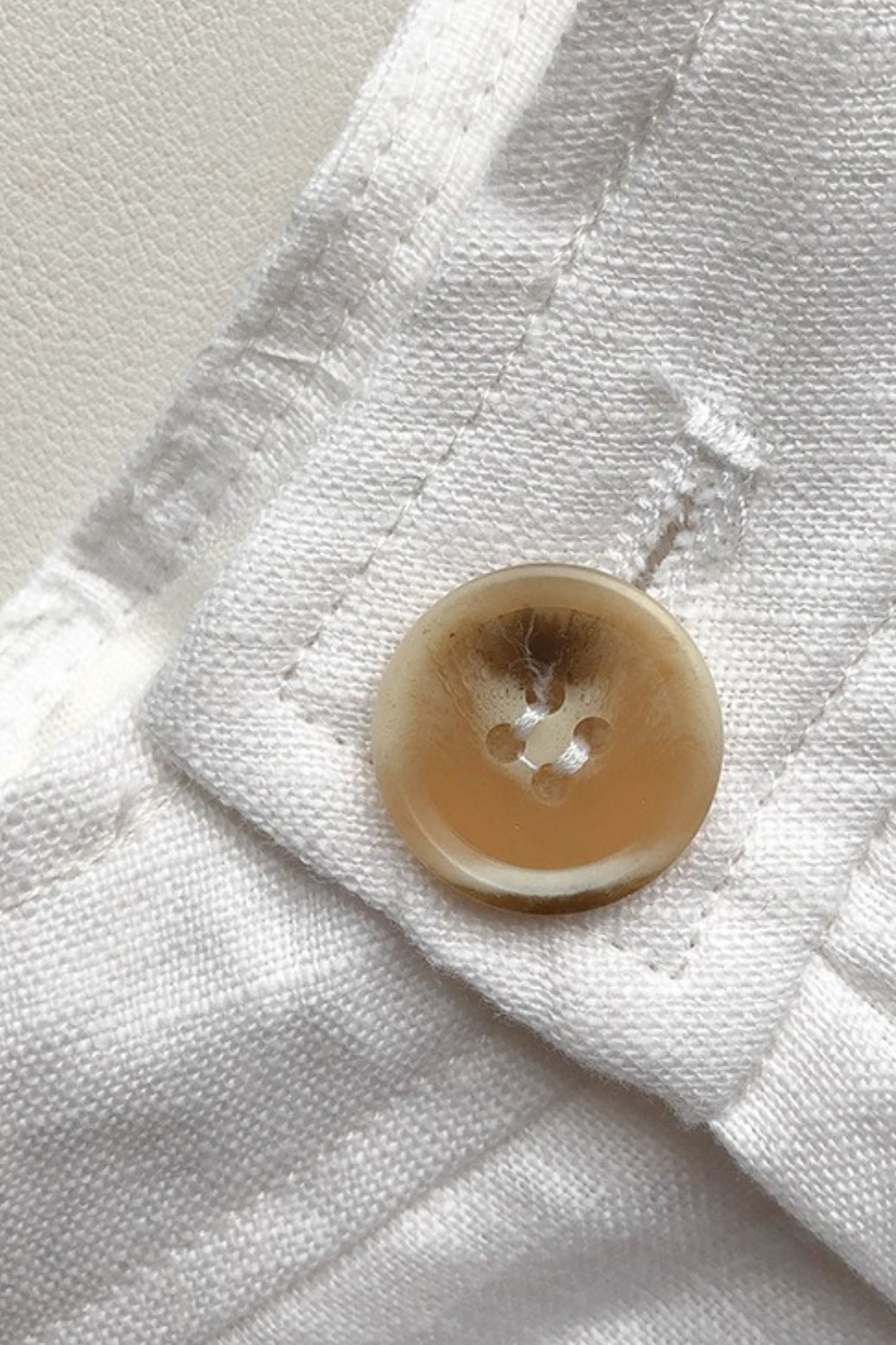 Tortoiseshell Button High Waist Linen Shorts