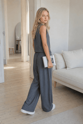 Solid Structured Graceful Suit Vest