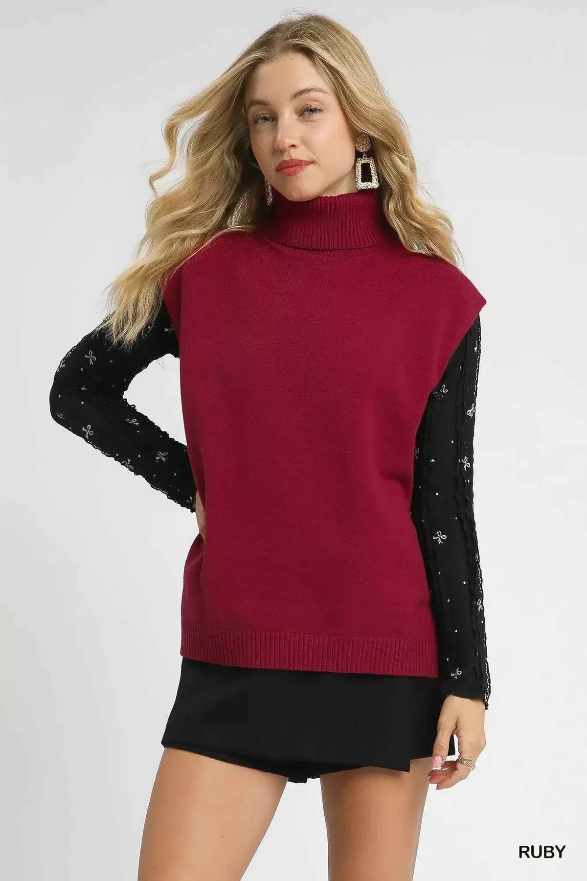 Turtleneck Sleeveless Cap Shoulder Ribbed Hem Knit Sweater