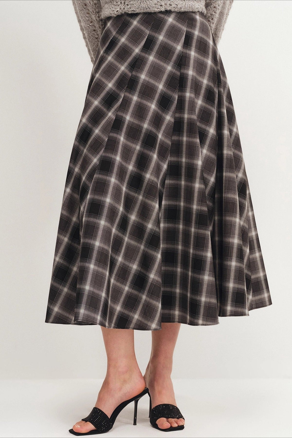 Plaid High Waist Paneled Flared Midi Skirt 2