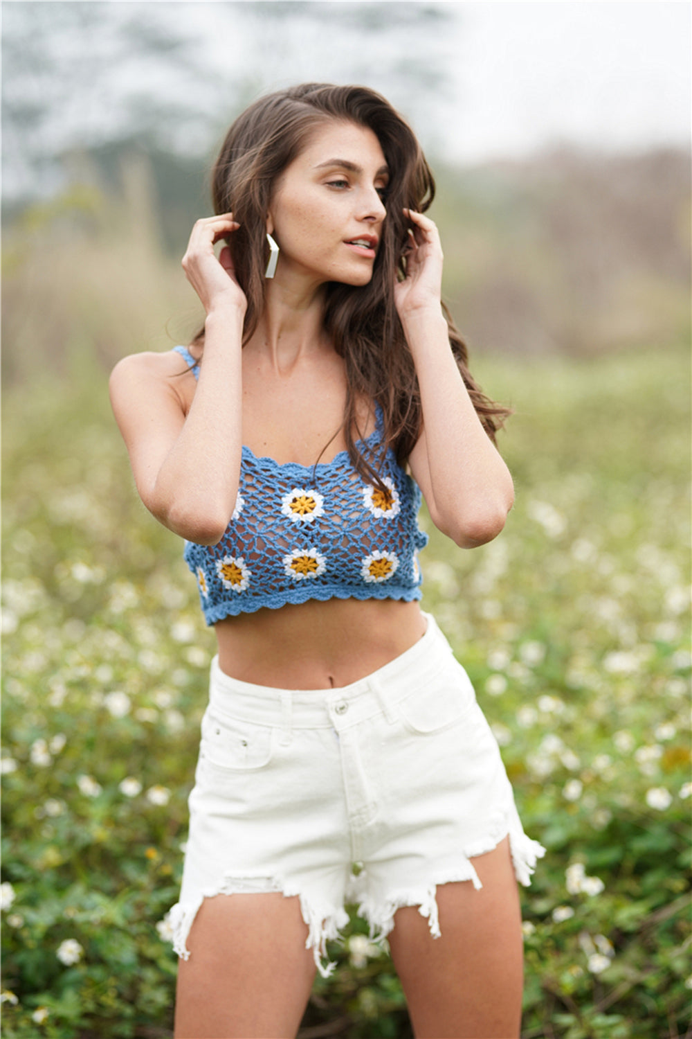 Daisy Floral Crochet Scalloped Hem Cropped Cami Top