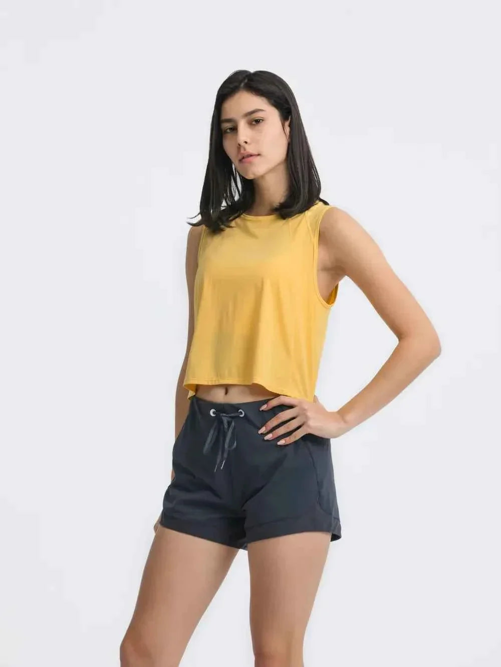 Round Neck Sleeveless Seam Detail Cropped Active Tank Top 14