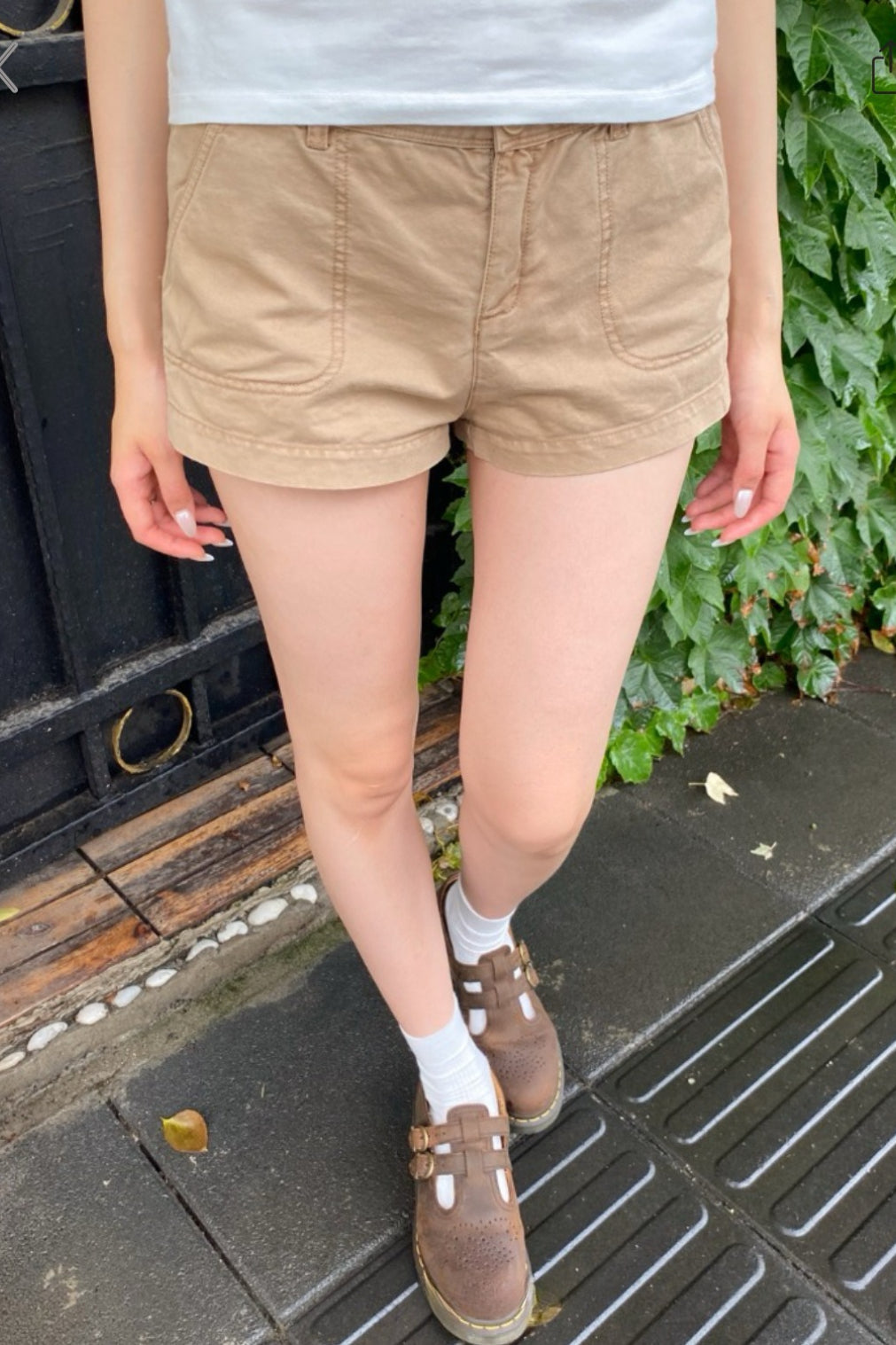 Y2K Utility Pocket High Rise Shorts