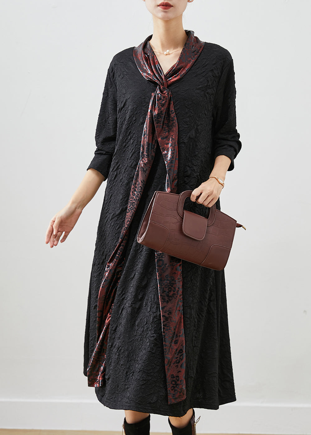 Beautifully Crafted Dress in a Classic Style