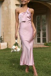 Carrie Satin Drape Twist Detail One Shoulder Midi Dress in Green - View 3