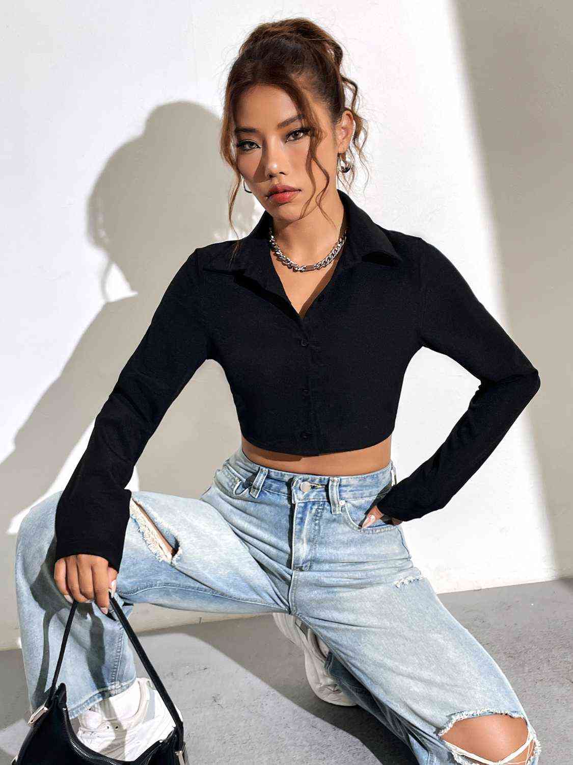 Collared Long Sleeve Button Front Ribbed Knit Crop Shirt 4