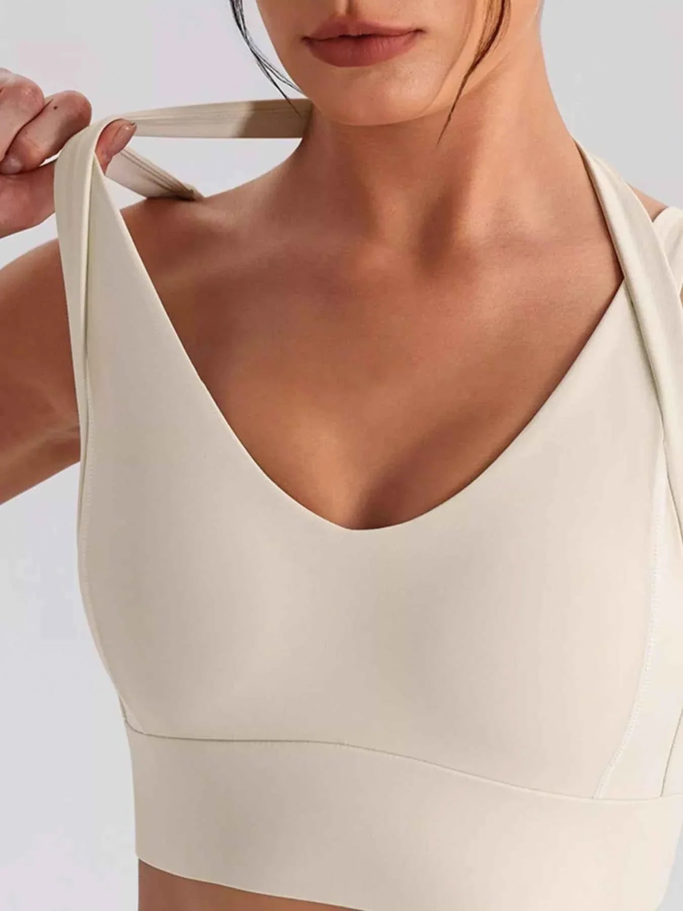 Seamless Criss-Cross V-Neck Tank and Leggings Active Set
