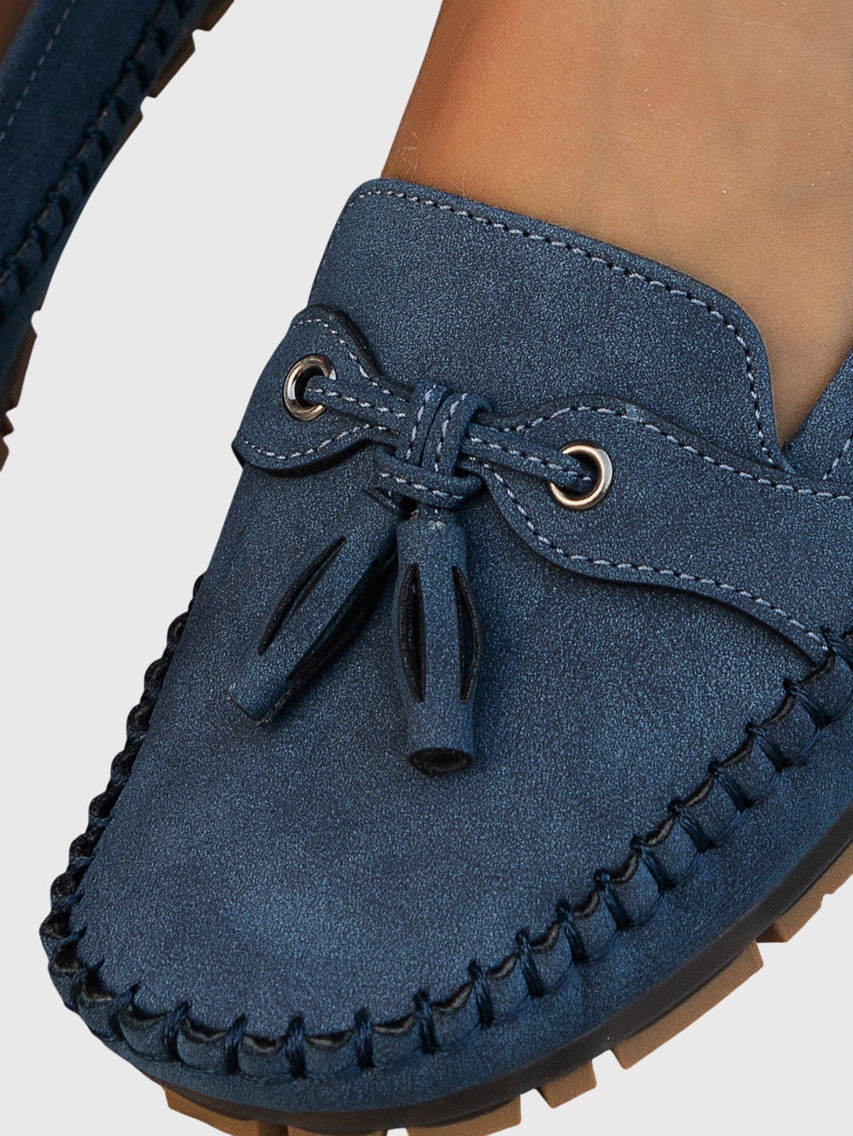 Round Toe Tassel Moccasin Stitch Suede Look Loafers