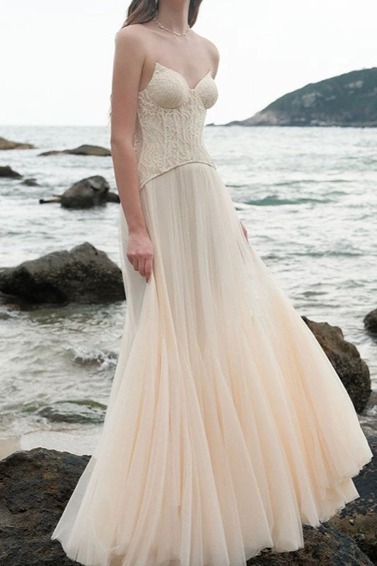Lace Corset Tulle Ball Gown Strapless Wedding Dress
