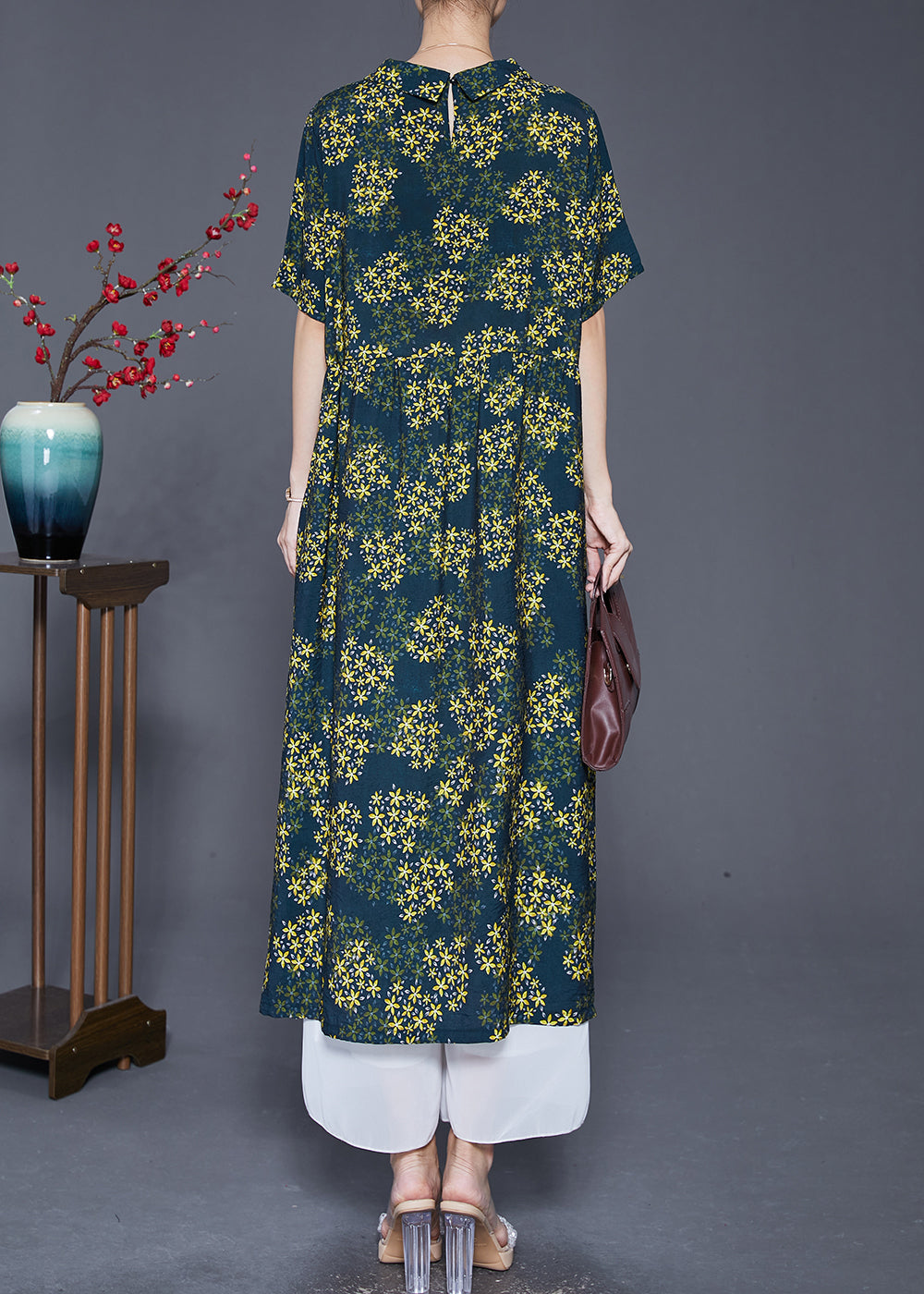 Classic Vintage & Enduringly Stylish Dress
