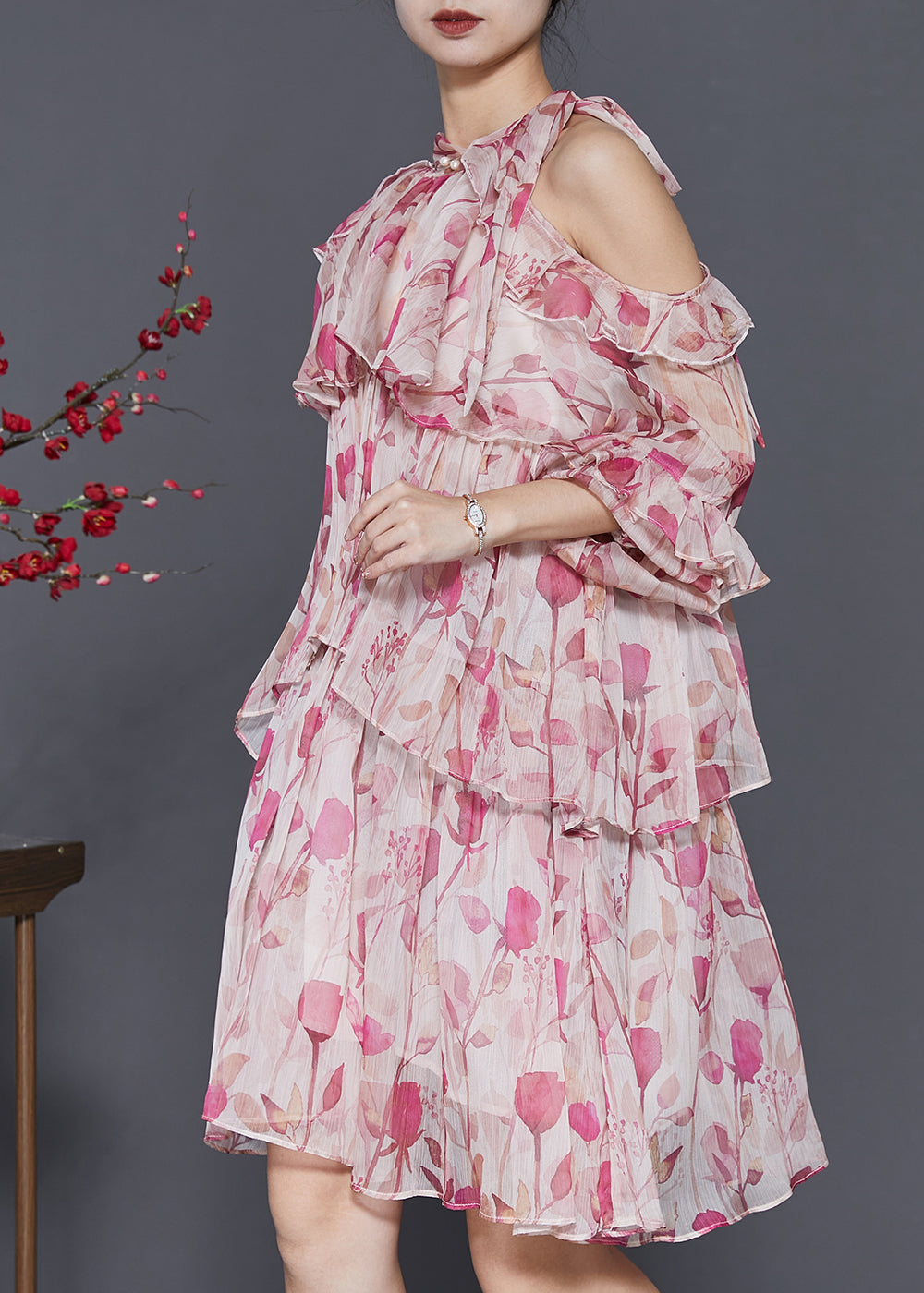 Gracefully Styled Dress for Any Occasion